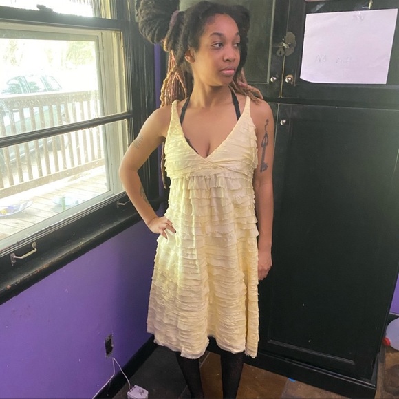 True Vintage buttery soft pure silk handmade ruffle layer dress small - Picture 2 of 10